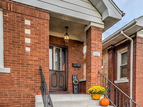 3rd image of 5252 N Liano Ave