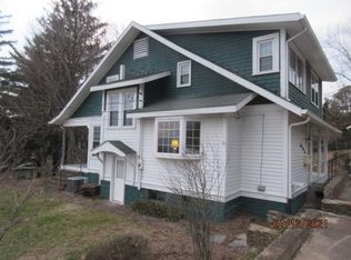 391 Long St, New Martinsville, WV 26155