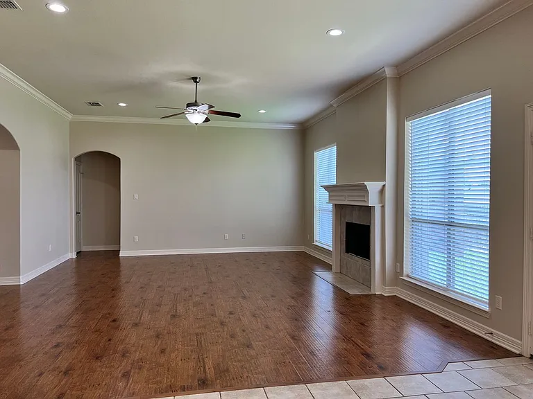 441 Maggie Cir — Photo 4