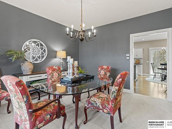 5th image of 15719 Sahler St