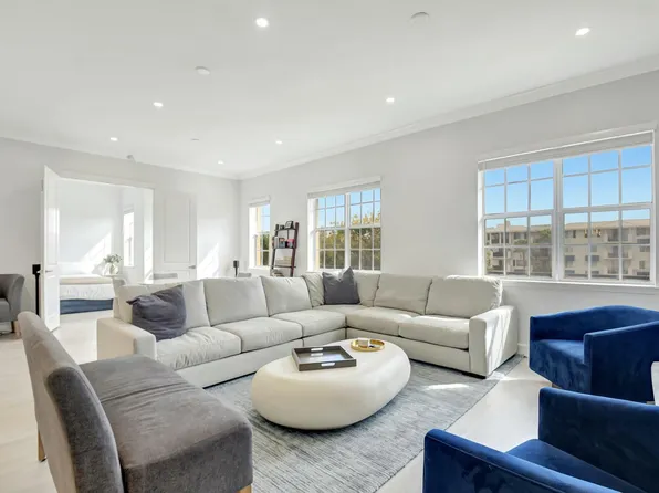 200 NE 2nd Avenue #315, Delray Beach, FL 33444