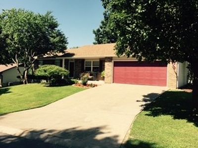 1941 David Dr, Cape Girardeau, MO, 63701