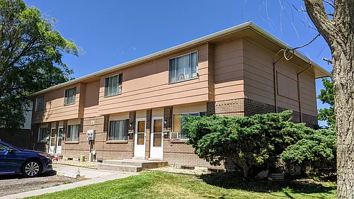 609 Roma Ct #C Photo 1