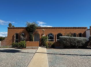 572 N Citadel Ave, Tucson, AZ 85748