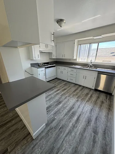 2120 Vanderbilt Lane, Redondo Beach, CA. Photo 1 2120 Vanderbilt Lane, Redondo Beach, CA. Photo 1