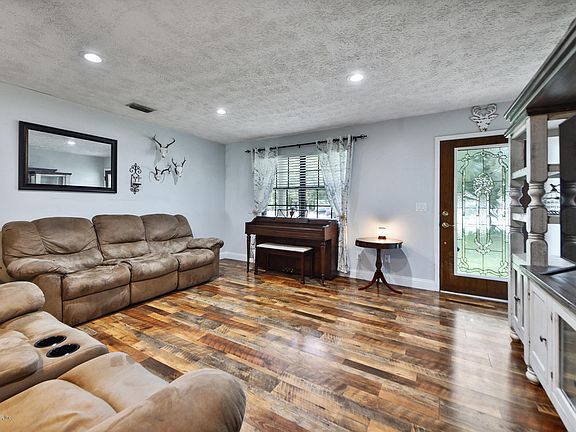 5th image of 1078 Hammond Blvd