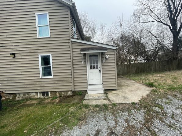 130 N Church St #B