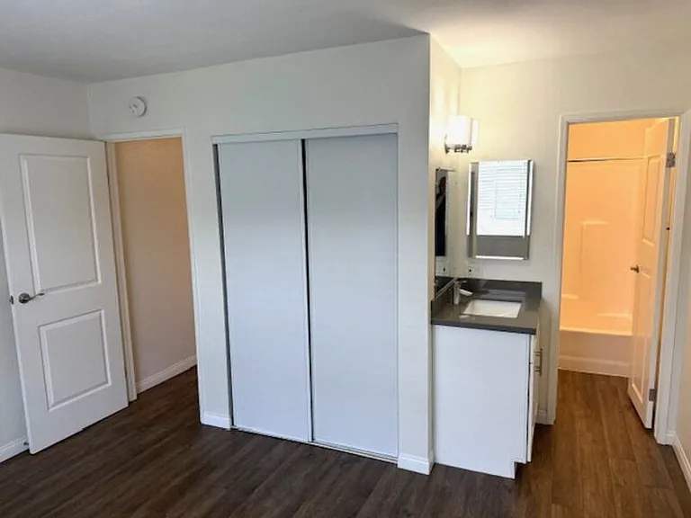 4674 Bancroft St #8 — Photo 9