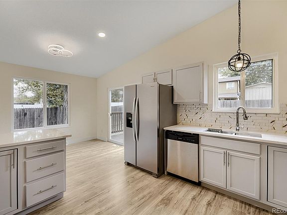 5th image of 4691 S Lewiston Way