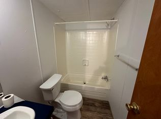 271 Bodell Outlaw Rd, Albertson, NC 28508