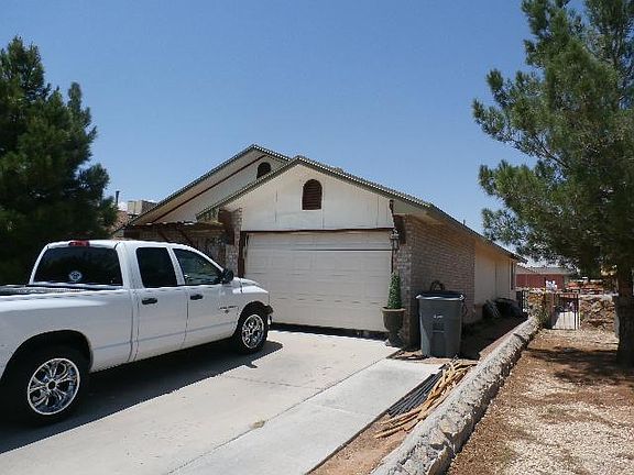 3rd image of 12013 Cannon Hill Dr