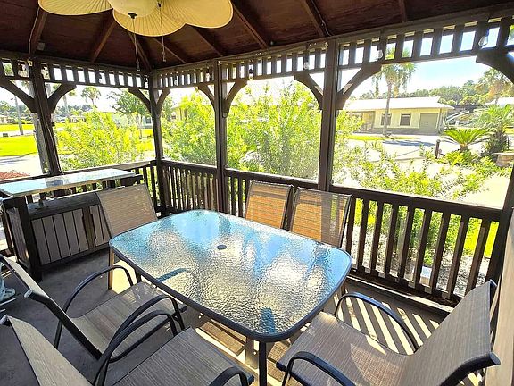 5th image of 512 Portofino Loop