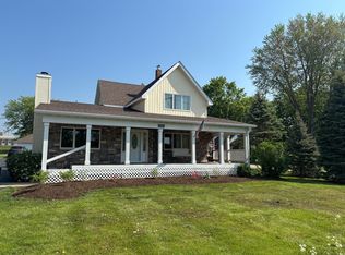 2112 Church St, Johnsburg, IL 60051