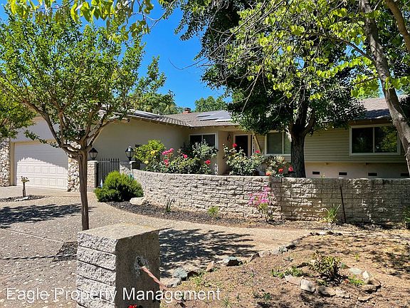 3rd image of 2719 Hazelwood Ave