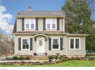 4049 Hudson Dr, Stow, OH 44224