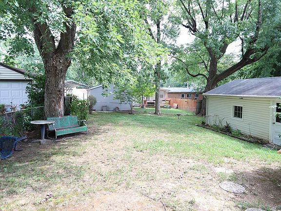 2nd image of 34 Grether Ave