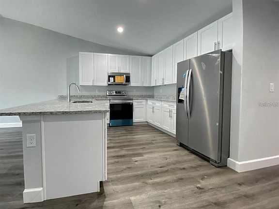 2nd image of 10125 AMICOLA STREET