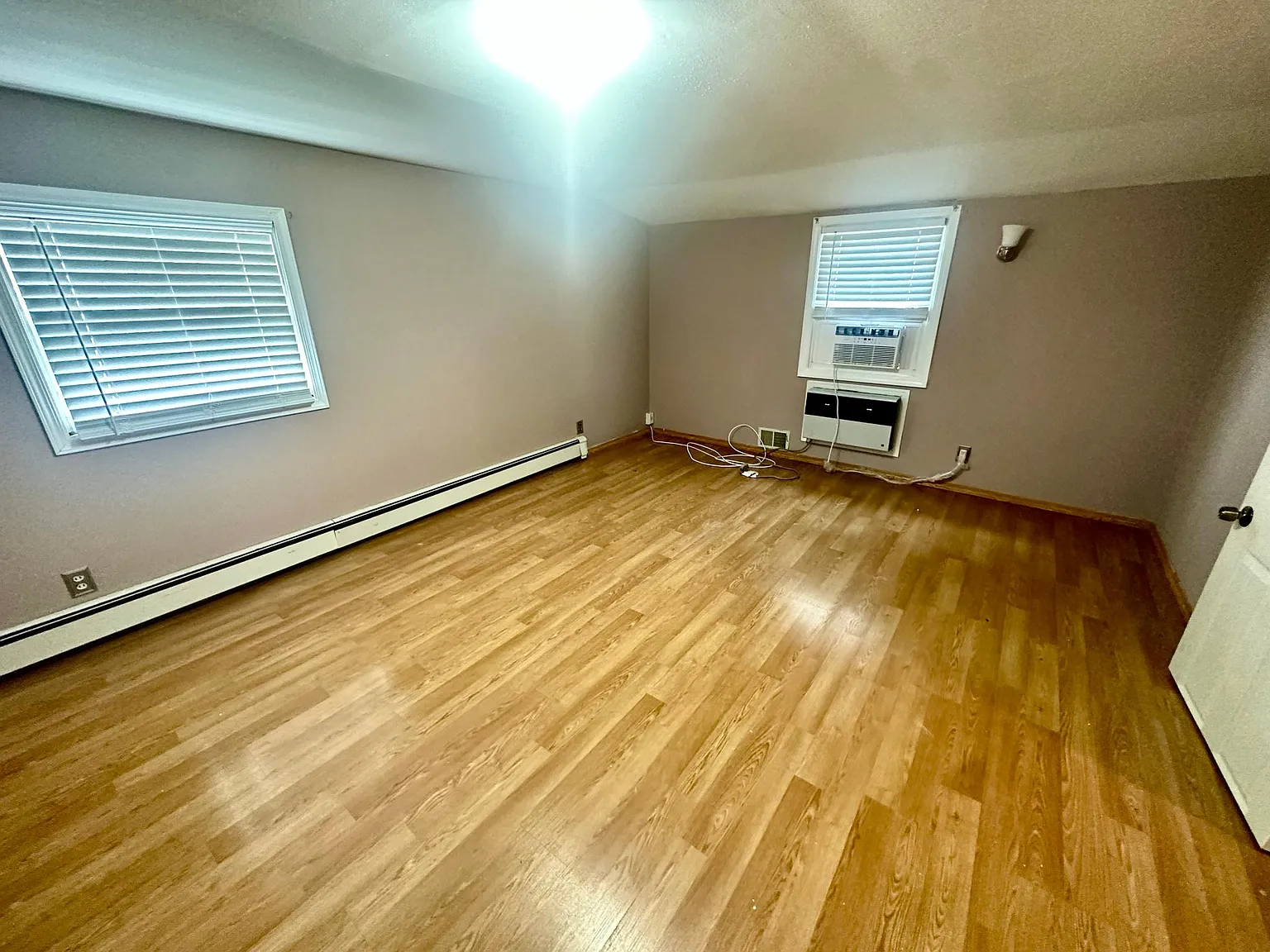 Erma Dr, East Meadow — Photo 4