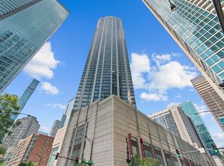 512 N McClurg Ct APT 607, Chicago, IL 60611