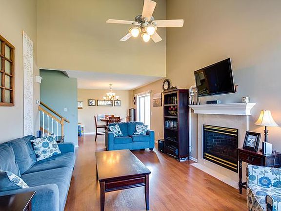 4th image of 8777 Hastings Cir NE