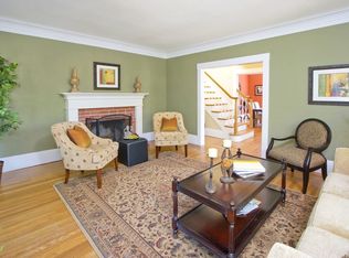 1345 Balboa Ave, Burlingame, CA 94010