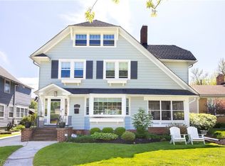 1269 Overlook Rd, Lakewood, OH 44107