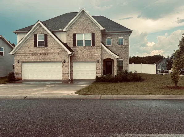 1402 Boatswain Dr, Inman, SC 29349