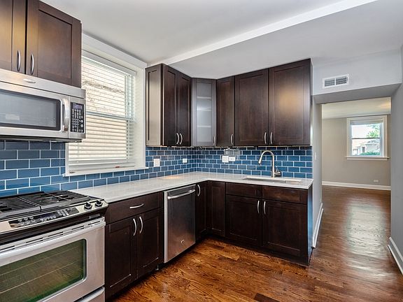 4th image of 2600 W Winnemac Ave APT 1B