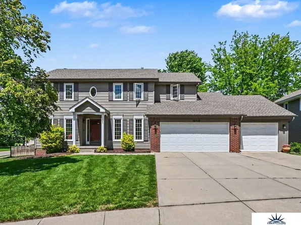 16928 Karen St, Omaha, NE 68135