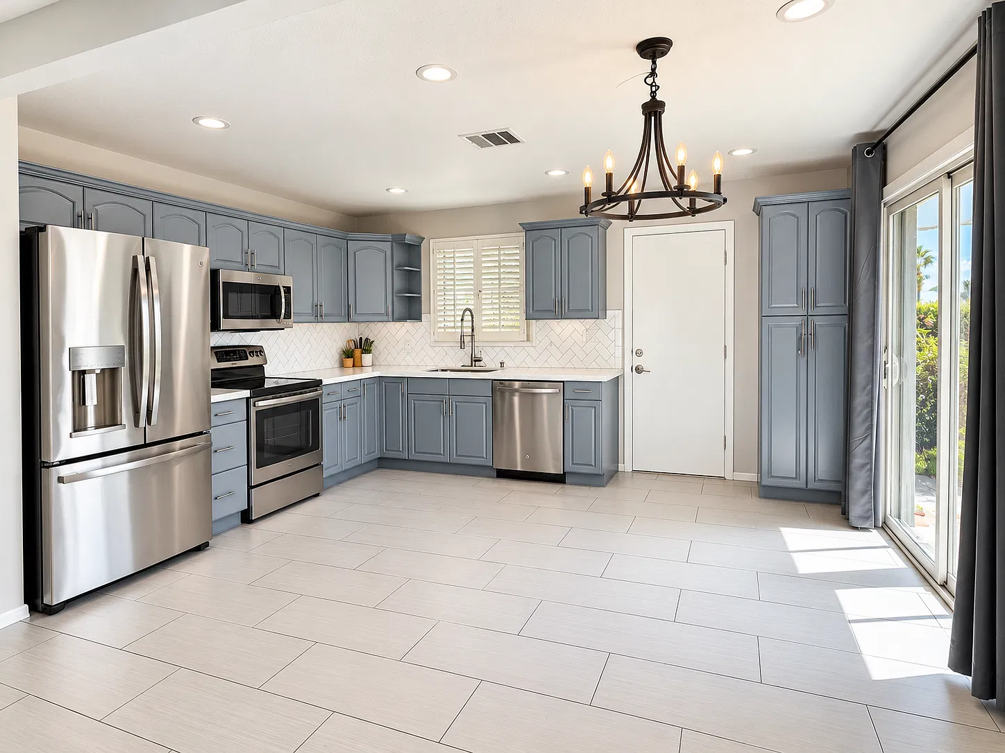 2 bed, 1430 sqft, $2,700 — Photo 1