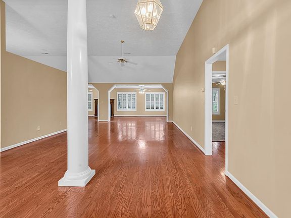 2nd image of 598 Rum Gully Rd.