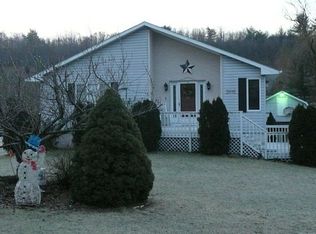 375 Hahns Dairy Rd, Palmerton, PA 18071