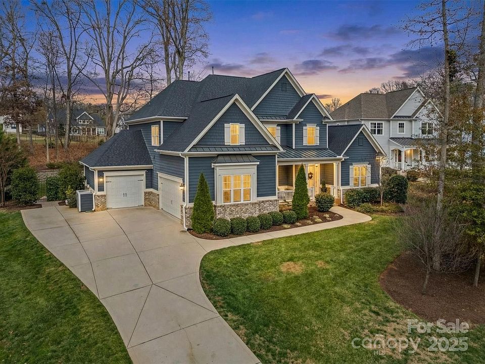 1st image of 208 S Shore Dr