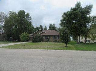 1508 Sunset Blvd, Hawley, MN 56549