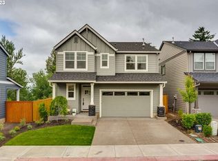 11827 SE White Tail Dr, Happy Valley, OR