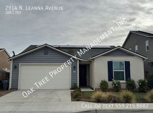 2914 N Leanna Ave, Fresno, CA