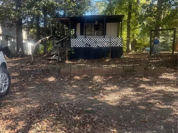 182 Shoreline Dr, Lexington, NC 27292