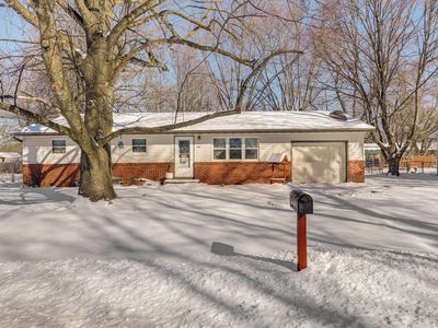 667 W Elm Street, Aurora, MO, 65605