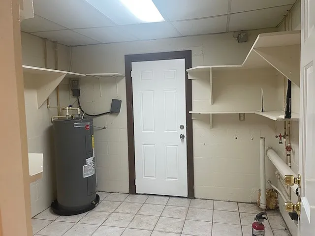 Utility Room with W/D hook ups