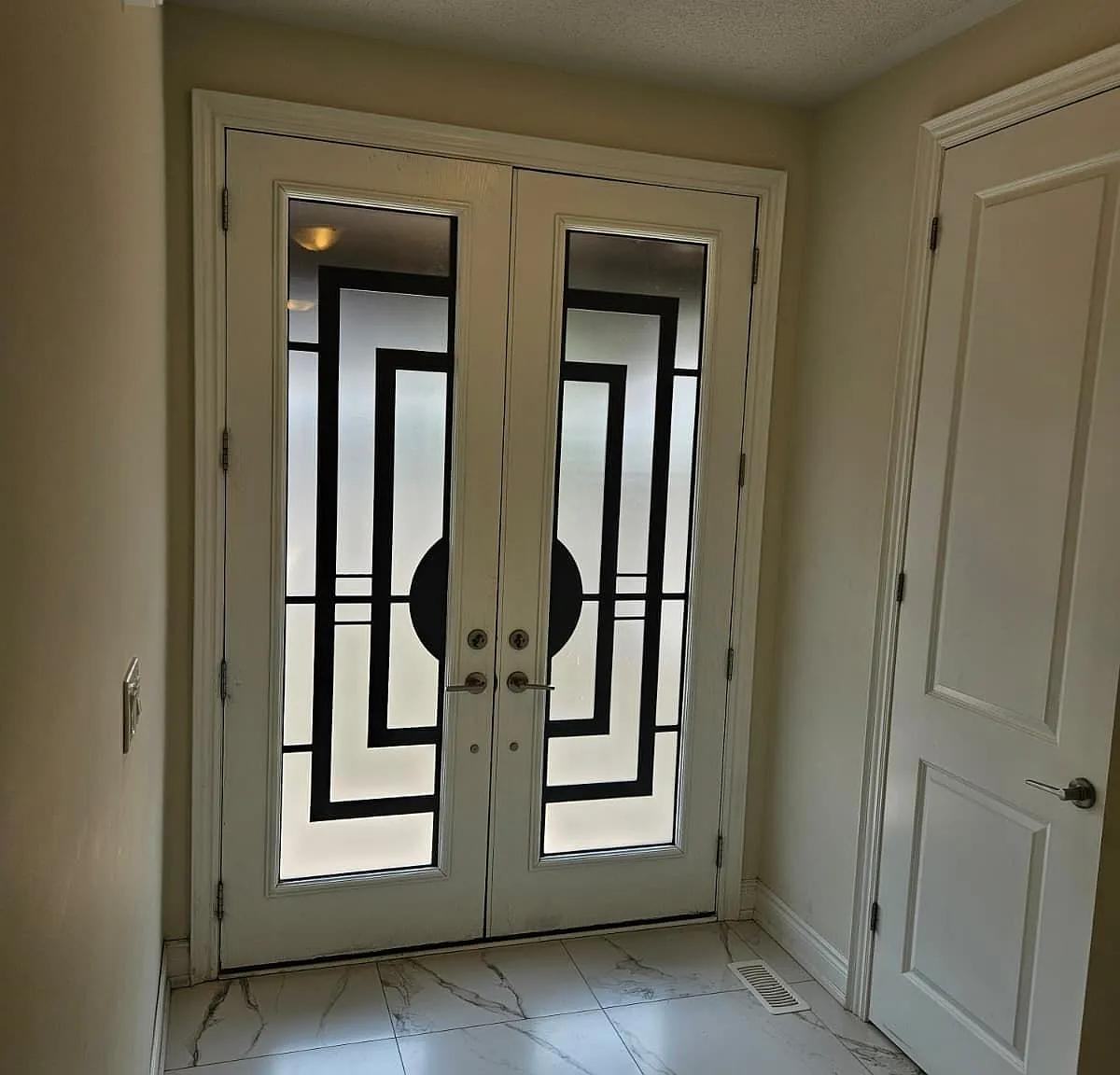 5 bed, $4,200 — Photo 3