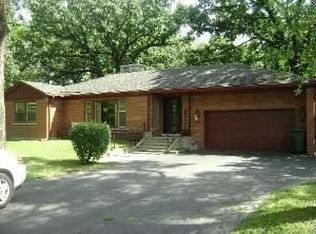 9525 Forest Pl, Des Plaines, IL