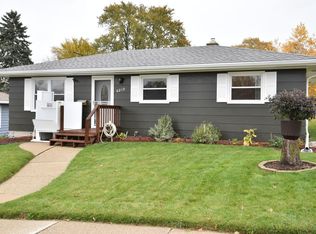 6219 51st Ave, Kenosha, WI 53142