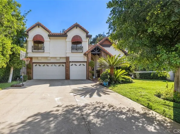 25682 Nottingham Ct, Laguna Hills, CA 92653