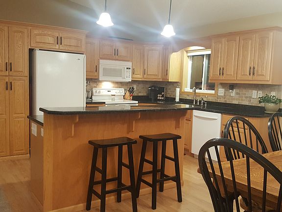 4th image of 1582 Baywood Dr