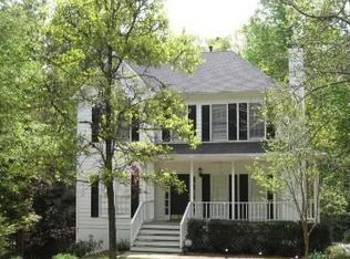 4010 Watkins Glen Dr, Woodstock, GA 30189