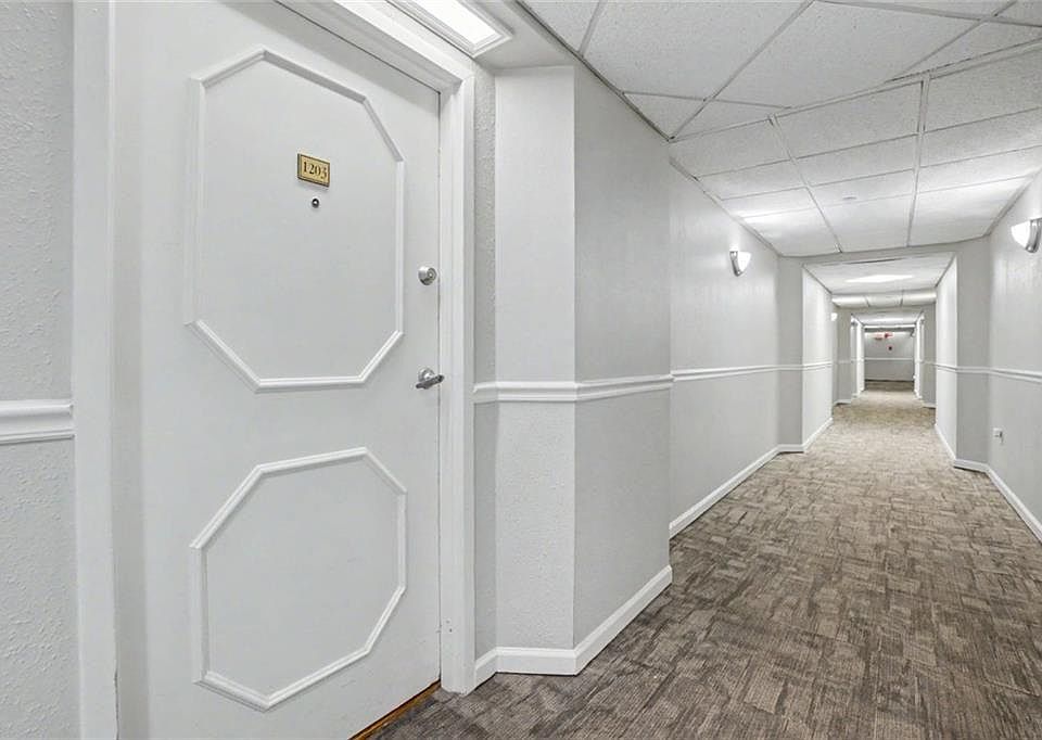 1st image of 2479 Peachtree Rd NE APT 1203