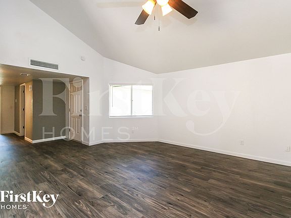 2nd image of 9991 E Victoria Ln