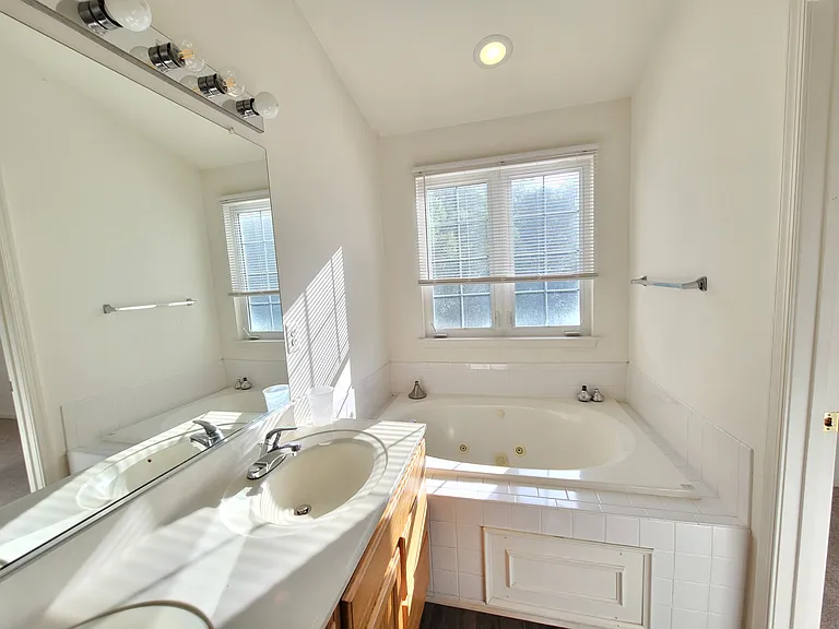 13115 Rosebay Dr — Photo 18