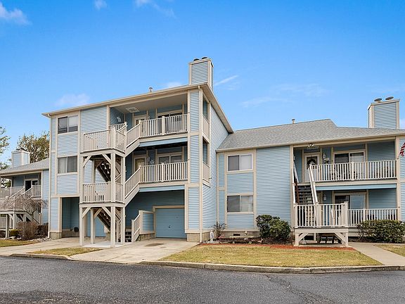2nd image of 150 W Cedar Ave APT 3D
