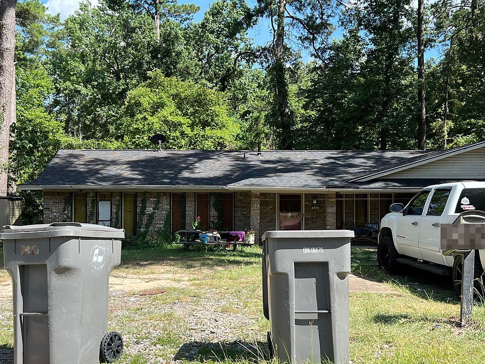 1st image of 906 Circle Dr